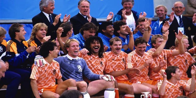 Hà Lan vô địch Euro 1988