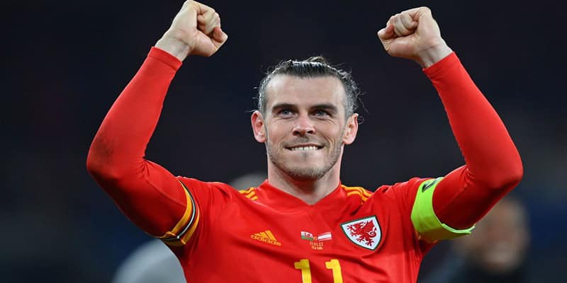 Tìm hiểu sự nghiệp lừng lẫy của Bale